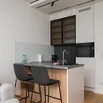 Grzybowska 12th Floor Comfort By Bookinghost Apartmán