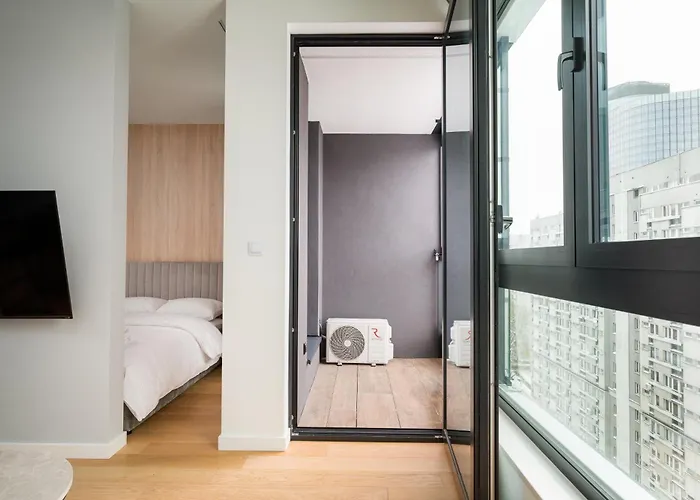 Apartment Grzybowska 12th Floor Comfort By Bookinghost Warschau