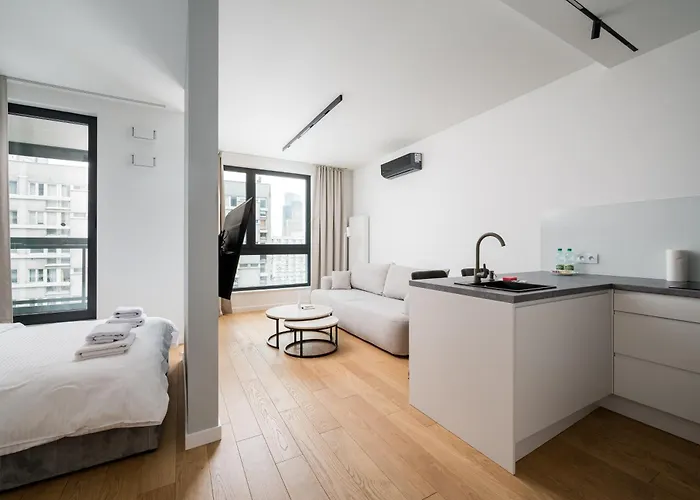 Grzybowska 12th Floor Comfort By Bookinghost * Warschau