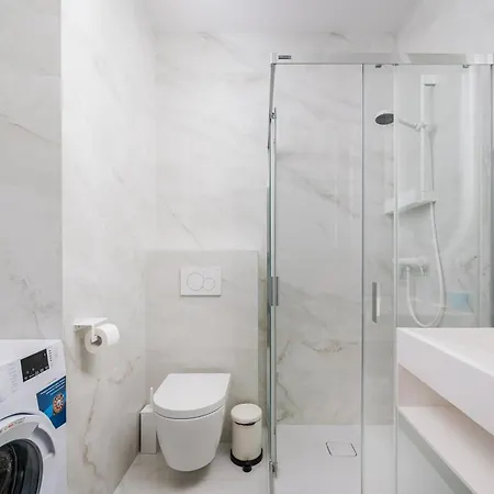 Grzybowska 12th Floor Comfort By Bookinghost *